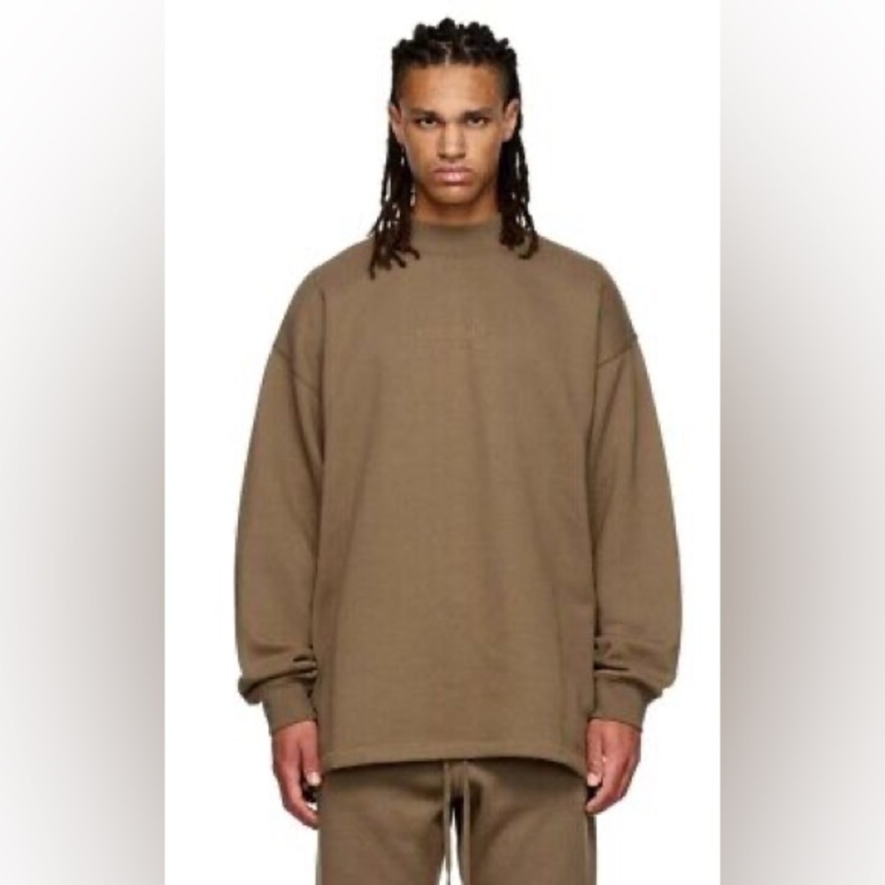 NEW Essentials Fear of‎ God Essentials Relaxed Crewneck Pullover Wood